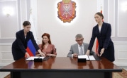 В Тульской области укрепляют меры поддержки беременных женщин и семей с детьми