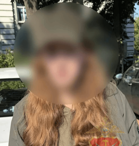 Жительница Снежинска в полицейском участке публично дискредитировала ВС РФ